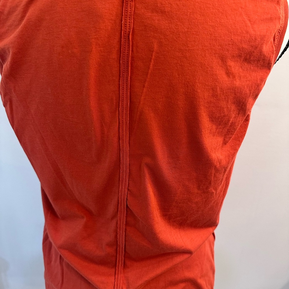 Lululemon Athletica Orange Muscle Tee Sleeveless Top - Picture 5 of 6